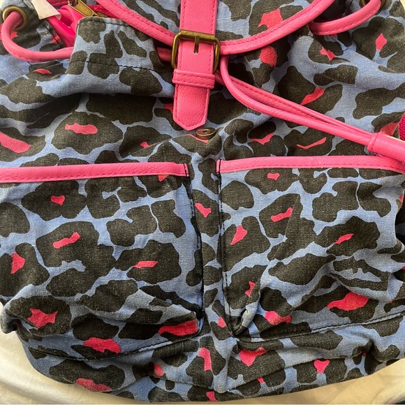 💘blue and pink leopard print mini backpack💘 - Picture 4 of 4